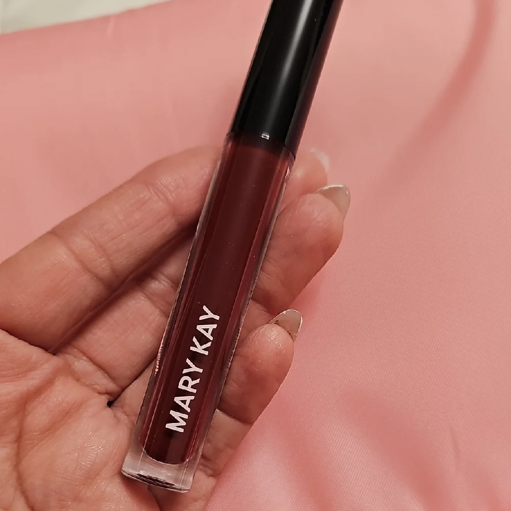 Mary Kay Rich Burgundy Lip Gloss